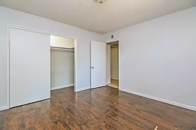 555 W Rio Salado Parkway #202, Mesa, AZ 85201 - Photo 3