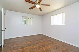 555 W Rio Salado Pkwy, Mesa, AZ 85201 - Photo 5