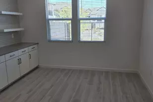 9750 S 12th Street S, Phoenix, AZ 85042 - Photo 9