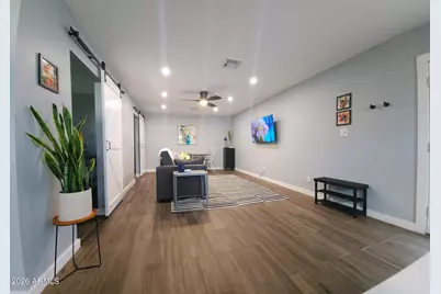 1058 E Whitton Avenue, Phoenix, AZ 85014 - Photo 45