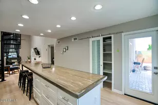 1058 E Whitton Ave, Phoenix, AZ 85014 - Photo 13
