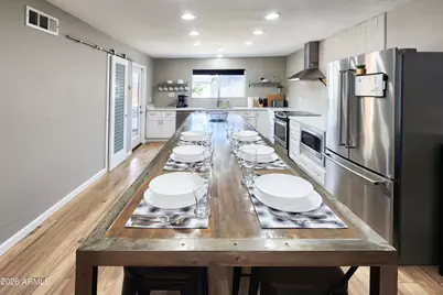 1058 E Whitton Avenue, Phoenix, AZ 85014 - Photo 11