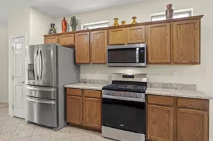 21117 N Vista Trail, Surprise, AZ 85387 - Photo 15