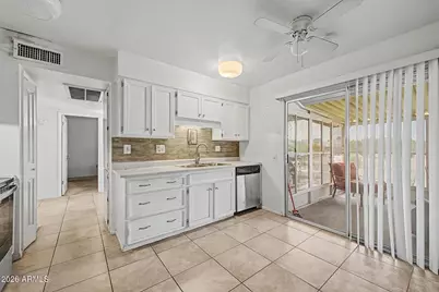 20049 N Welk Drive, Sun City, AZ 85373 - Photo 11