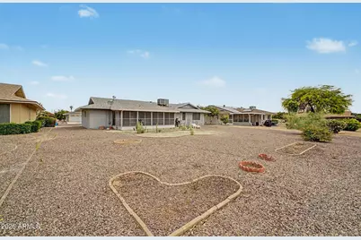 20049 N Welk Drive, Sun City, AZ 85373 - Photo 29