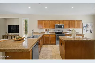 12376 W Rosewood Lane, Peoria, AZ 85383 - Photo 7