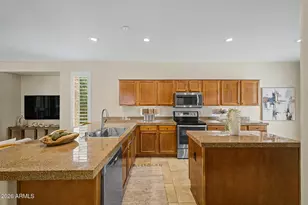 12376 W Rosewood Ln, Peoria, AZ 85383 - Photo 7