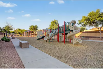 17082 W Northampton Road, Surprise, AZ 85374 - Photo 45
