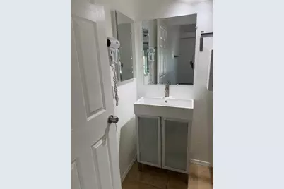 8140 N 107th Avenue #Unit 134, Peoria, AZ 85345 - Photo 13