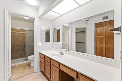 9821 W Oraibi Drive, Peoria, AZ 85382 - Photo 17