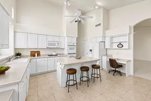 7192 W Dreyfus Dr, Peoria, AZ 85381 - Photo 7