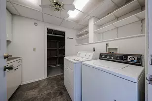 11033 W Elk Ave, Sun City, AZ 85351 - Photo 7