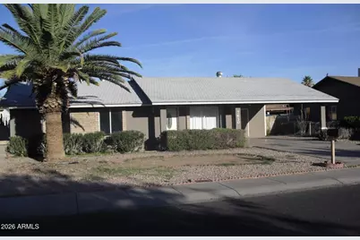 7630 W Avalon Drive, Phoenix, AZ 85033 - Photo 1