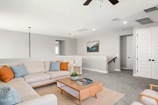 3511 E Crest Ln, Phoenix, AZ 85050 - Photo 19