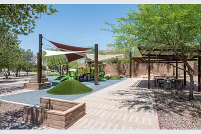 3511 E Crest Lane, Phoenix, AZ 85050 - Photo 35