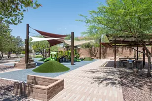 3511 E Crest Ln, Phoenix, AZ 85050 - Photo 35