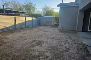 3021 W Almeria Rd, Phoenix, AZ 85009 - Photo 17