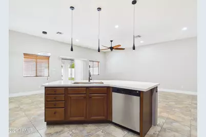 2926 E Hartford Avenue, Phoenix, AZ 85032 - Photo 15