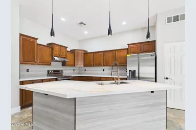 2926 E Hartford Avenue, Phoenix, AZ 85032 - Photo 11