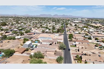2926 E Hartford Avenue, Phoenix, AZ 85032 - Photo 51