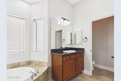 2926 E Hartford Avenue, Phoenix, AZ 85032 - Photo 33