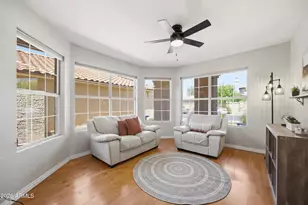 638 S Surfside Dr, Gilbert, AZ 85233 - Photo 3