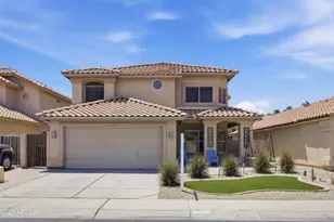 638 S Surfside Dr, Gilbert, AZ 85233 - Photo 1