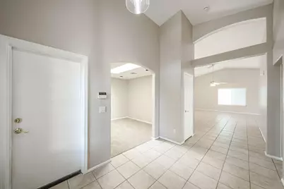 7602 W Encinas Lane, Phoenix, AZ 85043 - Photo 31