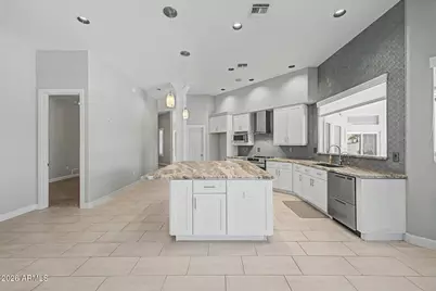 4753 W Fallen Leaf Lane, Glendale, AZ 85310 - Photo 13