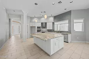4753 W Fallen Leaf Ln, Glendale, AZ 85310 - Photo 11