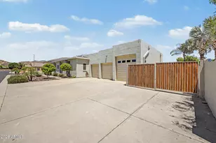 4753 W Fallen Leaf Ln, Glendale, AZ 85310 - Photo 3