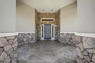 4753 W Fallen Leaf Ln, Glendale, AZ 85310 - Photo 5