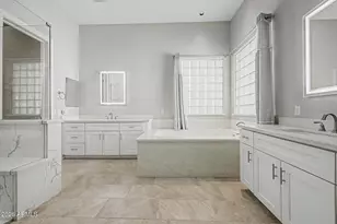 4753 W Fallen Leaf Ln, Glendale, AZ 85310 - Photo 25