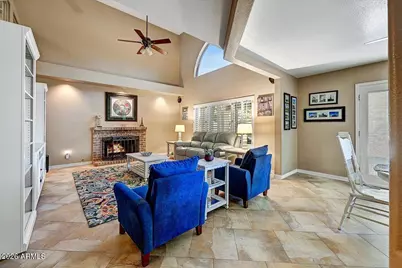 1054 E Golden Court, Chandler, AZ 85225 - Photo 13