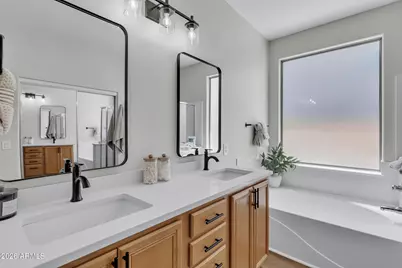 2951 E Lindrick Drive, Chandler, AZ 85249 - Photo 25