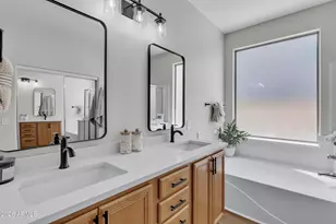 2951 E Lindrick Dr, Chandler, AZ 85249 - Photo 25