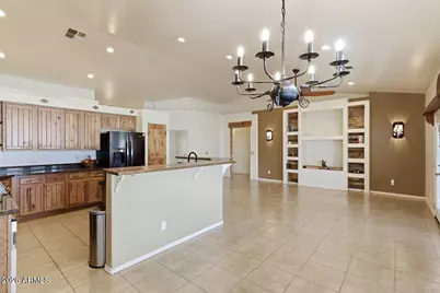 15311 S Saxon Road, Arizona City, AZ 85123 - Photo 9
