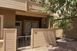 2035 S Elm St, Tempe, AZ 85282 - Photo 41