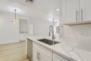2035 S Elm St, Tempe, AZ 85282 - Photo 15