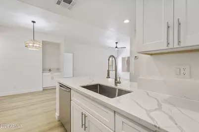 2035 S Elm Street #126, Tempe, AZ 85282 - Photo 7