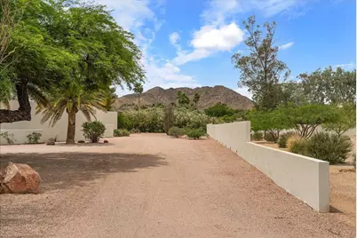 5209 E Via Buena Vista, Paradise Valley, AZ 85253 - Photo 9