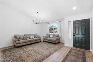 937 S San Joaquin Ct, Gilbert, AZ 85296 - Photo 7