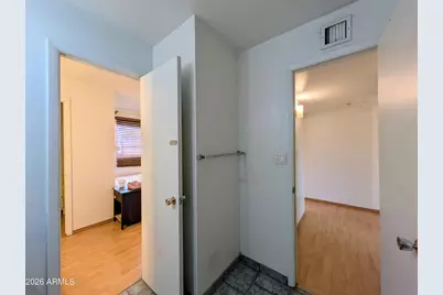 6645 N 44th Avenue, Glendale, AZ 85301 - Photo 33