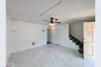 6645 N 44th Avenue, Glendale, AZ 85301 - Photo 9