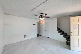 6645 N 44th Ave, Glendale, AZ 85301 - Photo 9