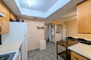 6645 N 44th Ave, Glendale, AZ 85301 - Photo 13
