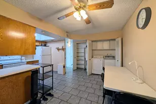 6645 N 44th Ave, Glendale, AZ 85301 - Photo 19