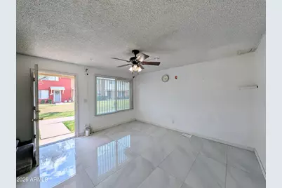 6645 N 44th Avenue, Glendale, AZ 85301 - Photo 7