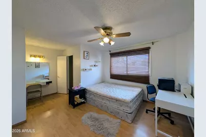 6645 N 44th Avenue, Glendale, AZ 85301 - Photo 25