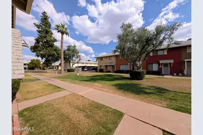 6645 N 44th Avenue, Glendale, AZ 85301 - Photo 5